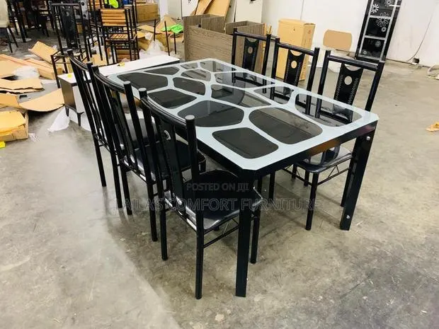Quality Dinning Set · Photo 1