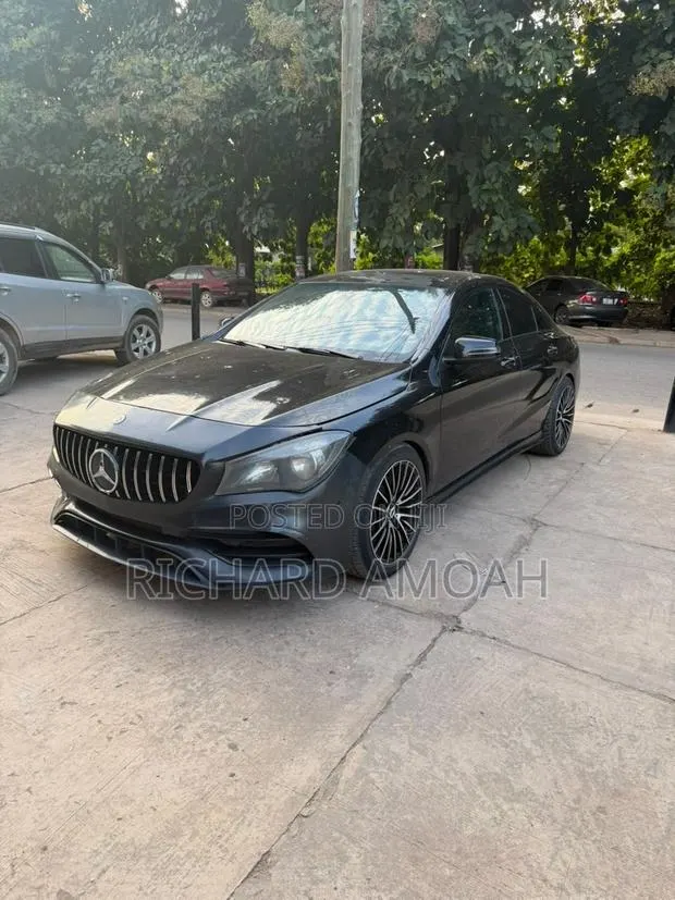 Mercedes-Benz CLA-Class CLA 250 4MATIC Sedan 2017 Black · Photo 1