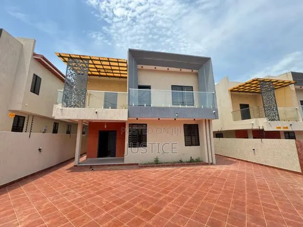 4bdrm House in Kouttan Estate, Owusu Ansah for sale · Photo 1