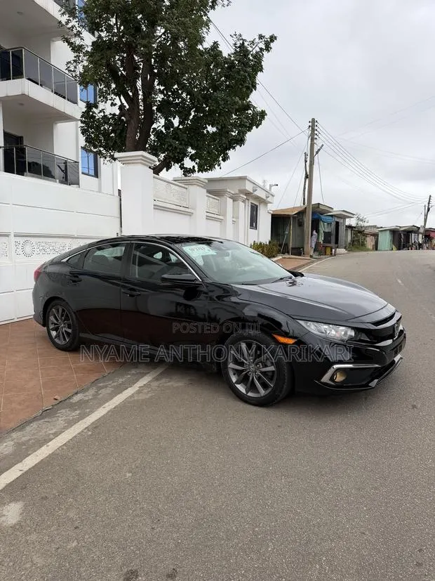 Honda Civic EX 2021 Black · Photo 1
