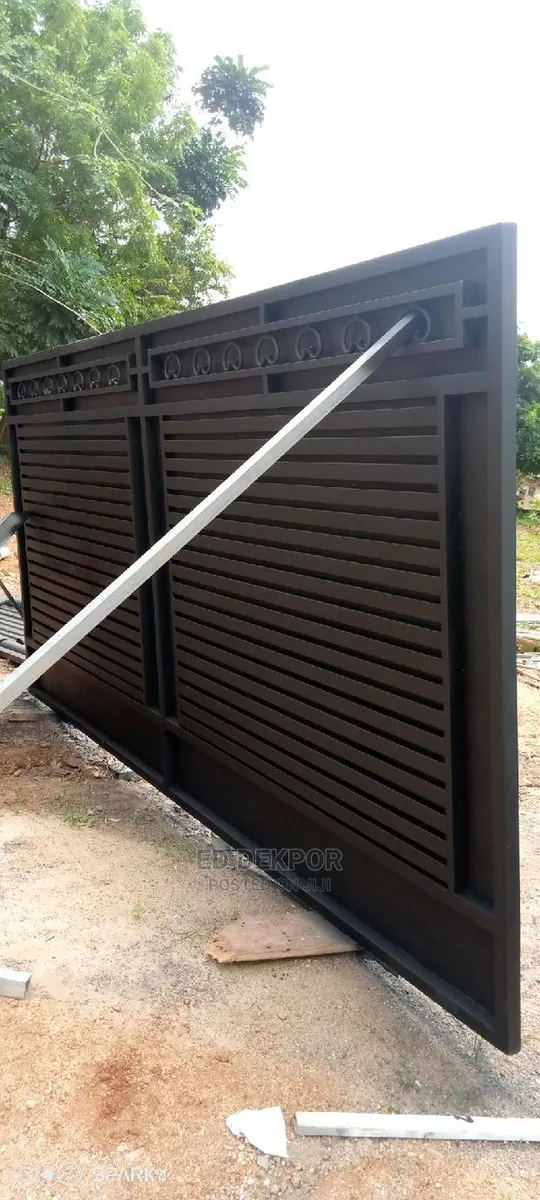 Edohsco Metals Sliding Gate · Photo 1