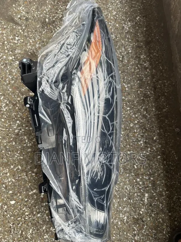 Toyota Highlander 2021-204 Headlights LED · Photo 1