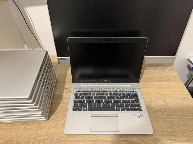 Laptop HP EliteBook 830 G6 8GB Intel Core i5 SSD 256GB · Photo 1