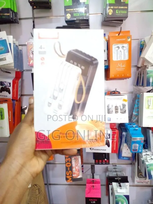 Energy B Multi-Function 4-in-1 Power Bank · Photo 1