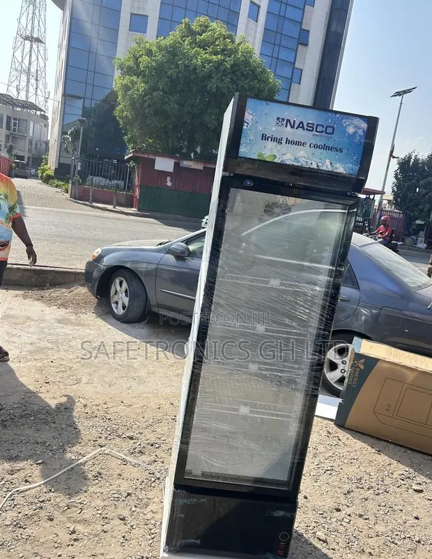 Display Accurate Singledoor Glass 288 Liters Nasco Nas-360fl · Photo 1