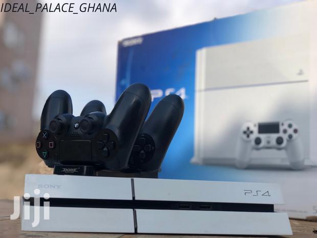 Playstation 4 Standard · Photo 8