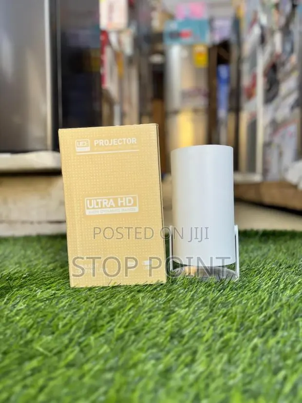 Portable Smart Android Projector · Photo 1