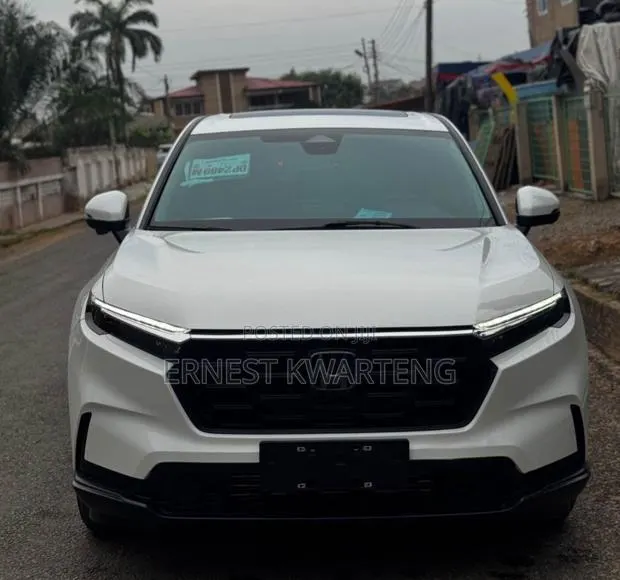 Honda CR-V 2023 White · Photo 1