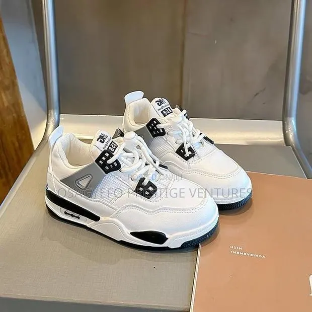 Quality Kids’ Jordan 4-Inspired Sneakers – White Edition · Photo 1