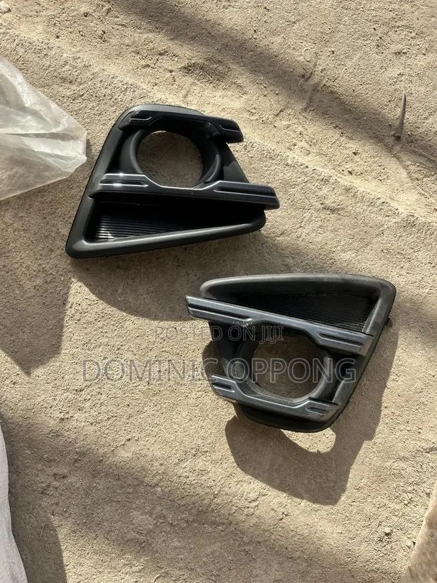 Mazda Cx 5 2016 Fog Light Cover Pair · Photo 1