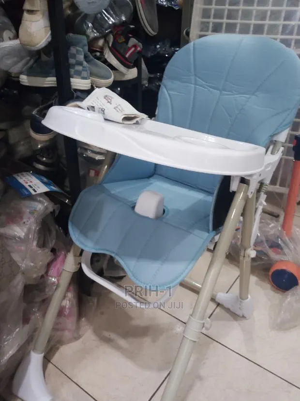 Baby High Chair · Photo 1
