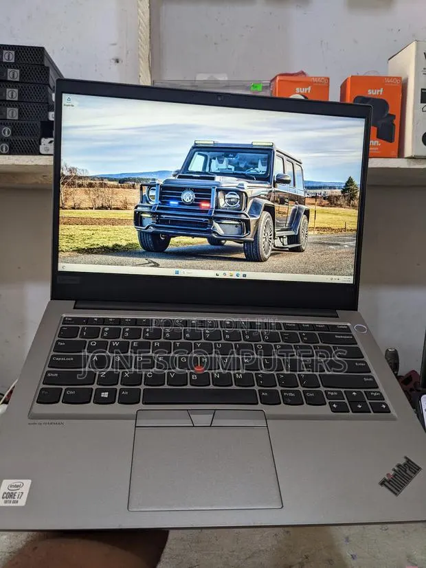 Laptop Lenovo ThinkPad E14 Gen 5 16GB Intel Core i7 SSD 256GB · Photo 1