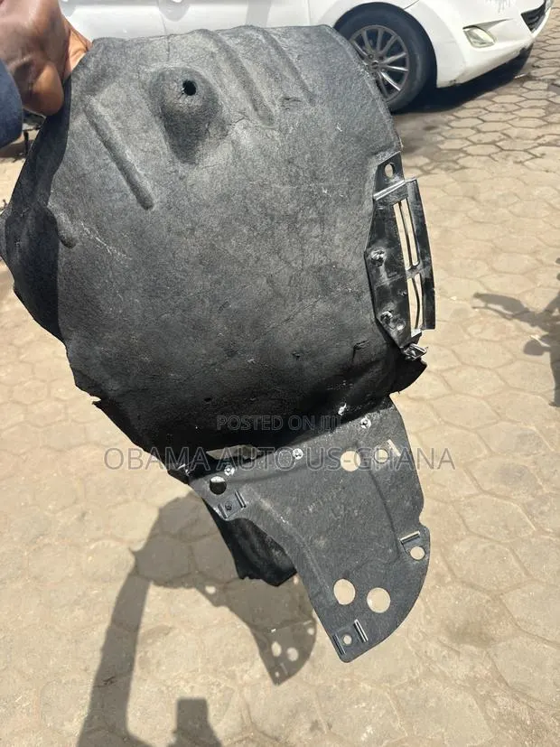 Honda CRV 2023 2024 2025 Original Fender Liner Lining Mudguard Rubber · Photo 1