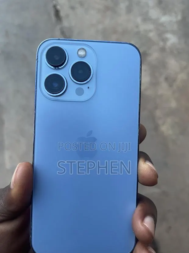 Apple iPhone 13 Pro 128 GB Blue · Photo 1
