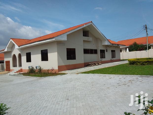 3bdrm House in Bronko Housing, Accra Metropolitan for rent · Photo 1