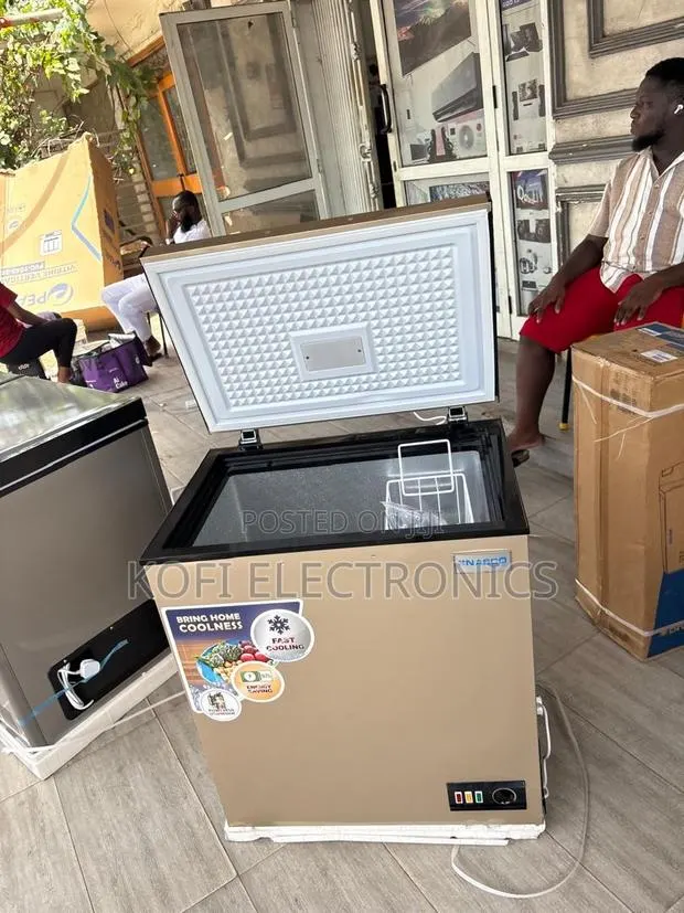 Nasco 150l Chest Freezer With Easy Cleaning Interior · Photo 1