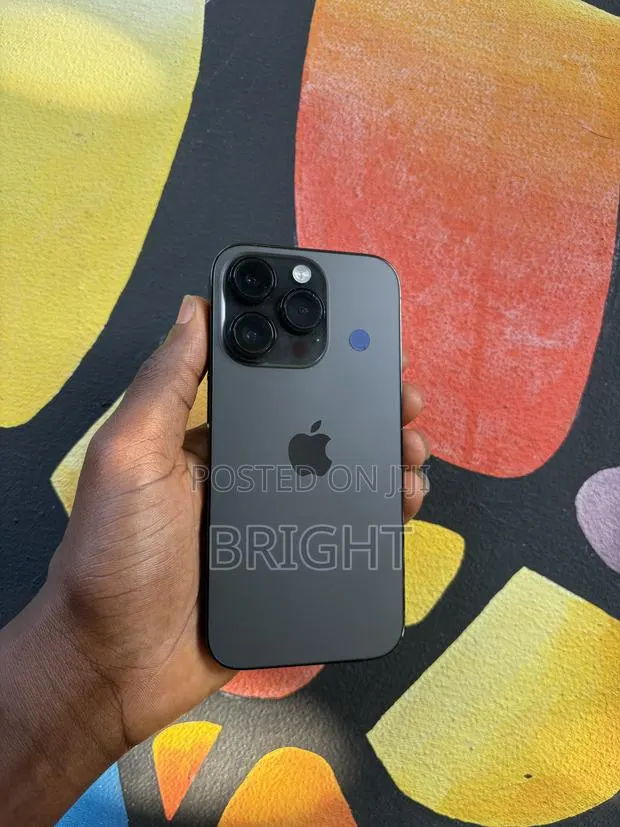 Apple iPhone 14 Pro 256 GB Black · Photo 1