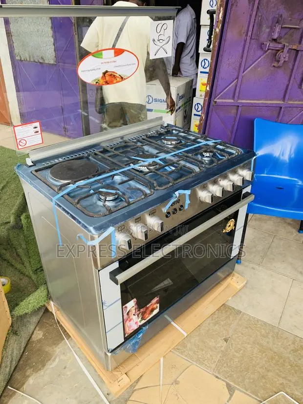 Ultra Sleek Sliver Gas Electric 4-1 Stove Oven 90cm · Photo 1
