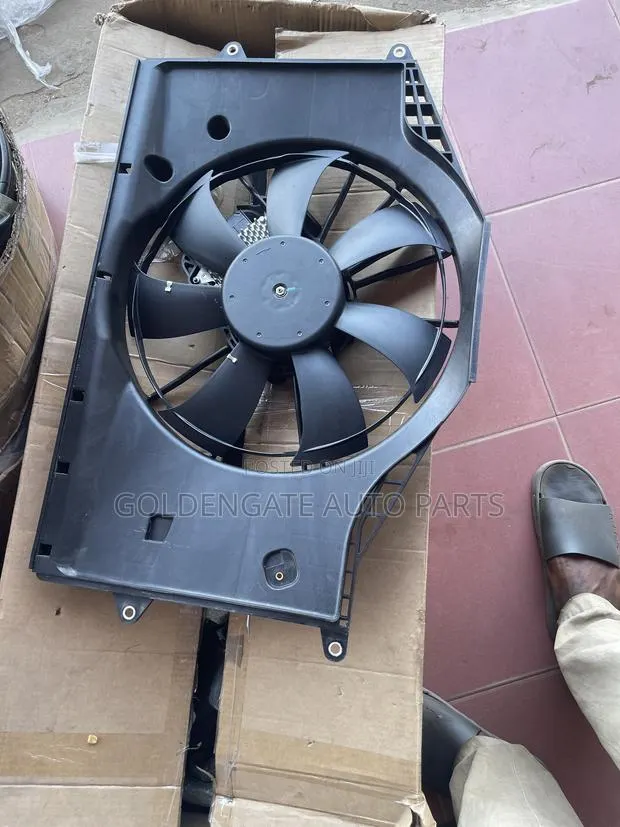 Honda Civic 2016 to 2021 Fan 1.5 · Photo 1