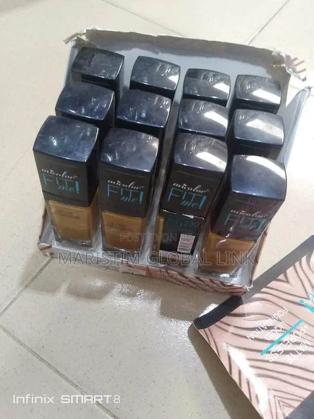 Micolor Fit Me Foundation · Photo 1