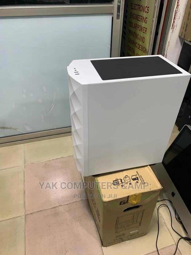 New Server Laptop 32GB AMD Ryzen HDD 2T · Photo 2