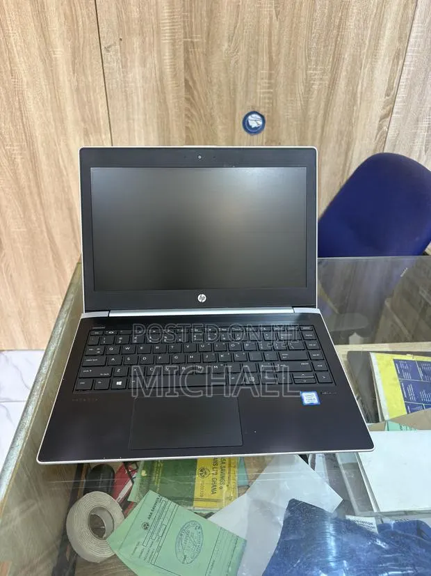 Laptop HP 430 G5 8GB Intel Core i5 SSD 256GB · Photo 1