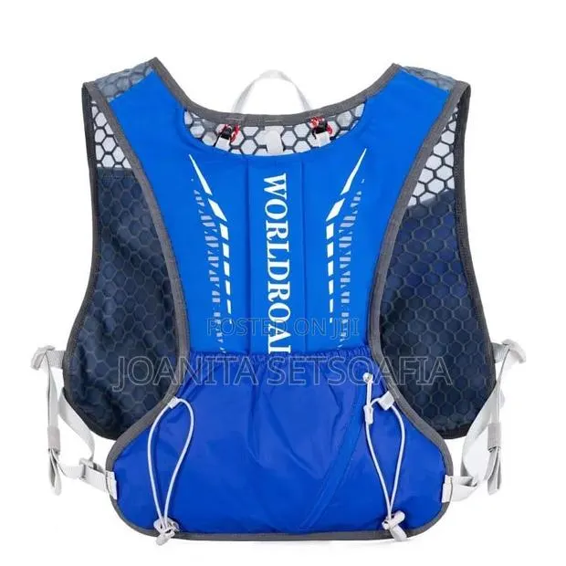 Running Vest · Photo 1