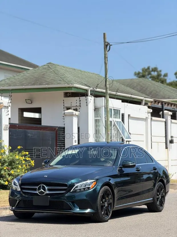 Mercedes-Benz C300 Base C300 AWD 4MATIC Sedan 2019 Green · Photo 1