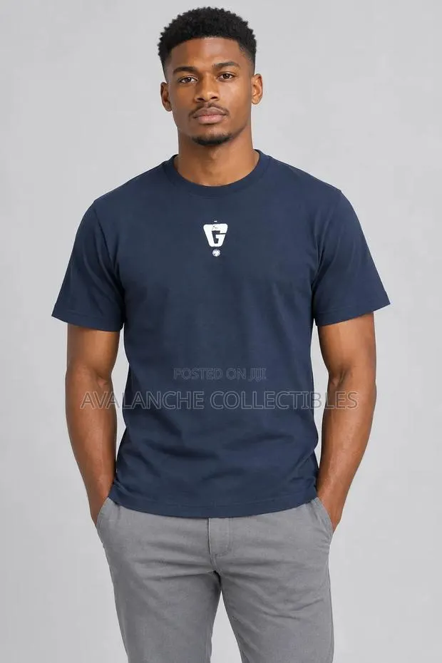 Brilliant Realm Trend Premium T Shirt L Only · Photo 1