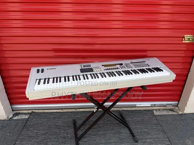Yamaha Mo8 · Photo 1