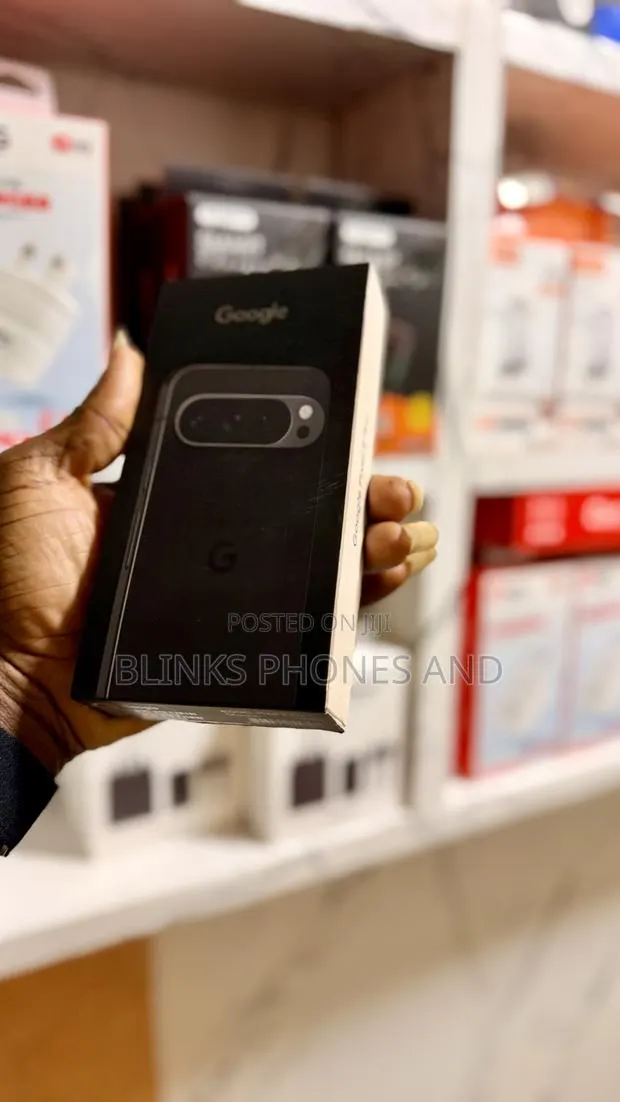 Google Pixel 9 Pro 128 GB White · Photo 1