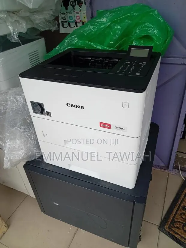 Canon LBP 312x · Photo 1