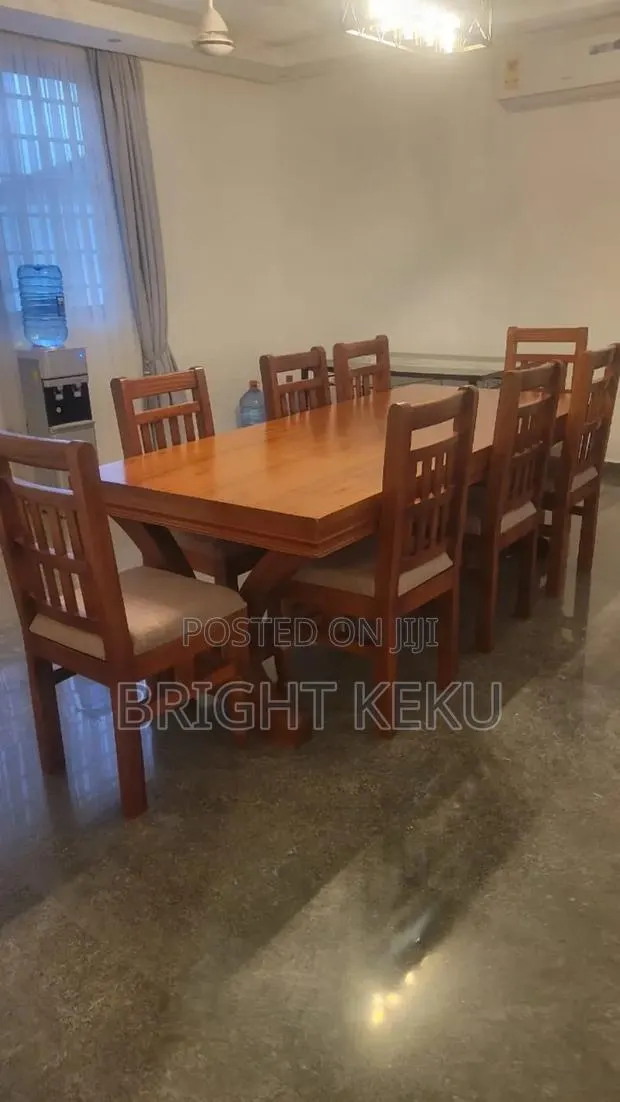 Dining Table Set · Photo 1
