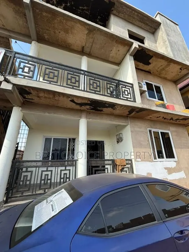 Two Bedroom Apartment for Rent at Lakeside Estate · Photo 1