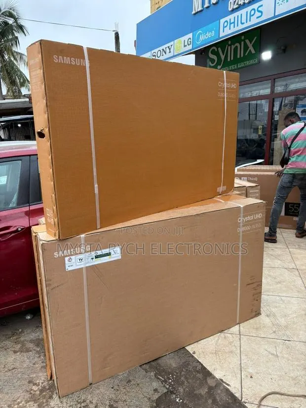 2025 Samsung 65" Du8000 · Photo 1