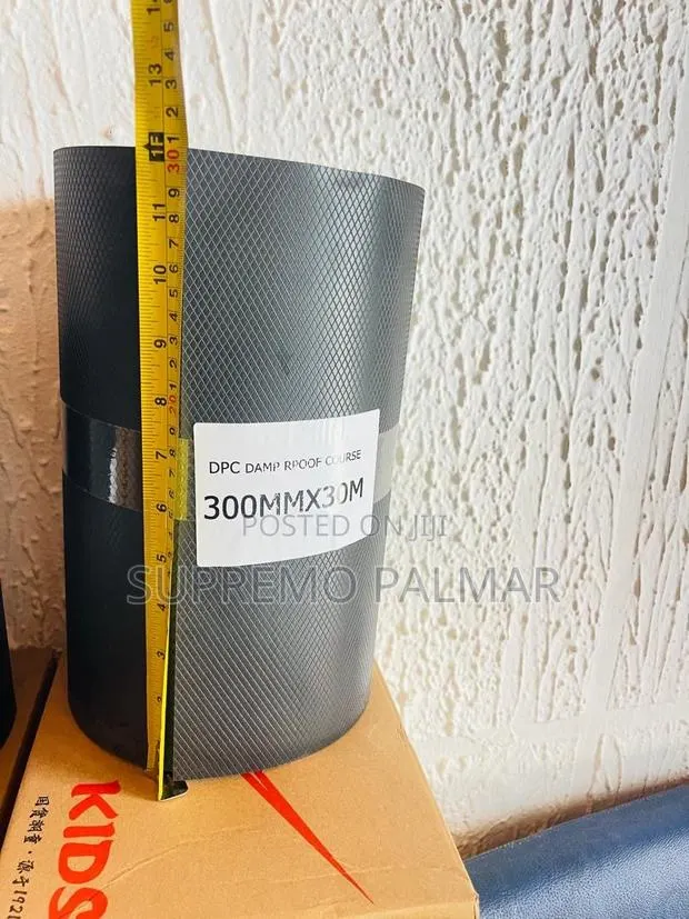 DPC Damp Proof Membrane Roll 300mm X 30m – 500 Micron Black Waterproof · Photo 1
