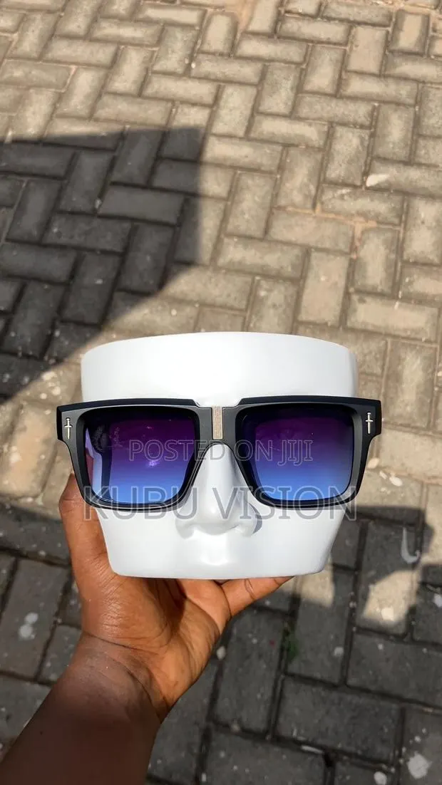 Men’s High Quality Classic Sunglasses · Photo 1