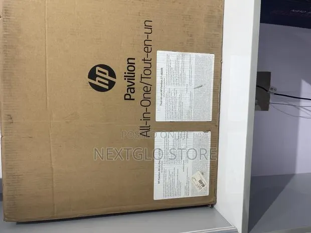 New Desktop Computer HP Pavilion 27 8GB Intel Core i5 SSD 512GB · Photo 1