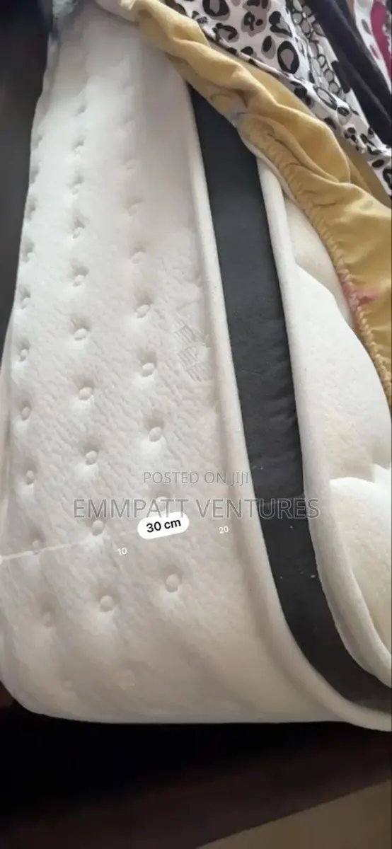 Royal Uk Compressed Soft Bed · Photo 1