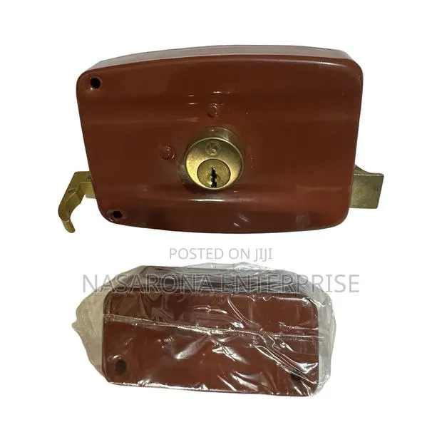 6683 Ear Door Locks · Photo 1