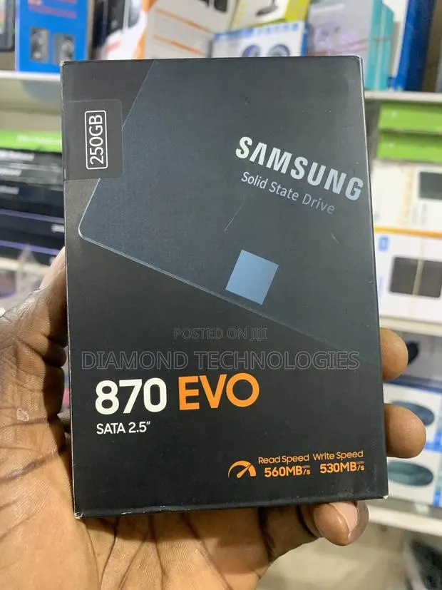 Samsung SSD Sata and Nvme Drive · Photo 1