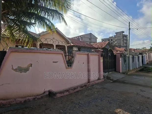 3bdrm House in Kwabenya for sale · Photo 1