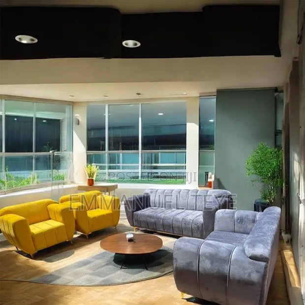 Luxurious Home Furniture Set · Photo 1