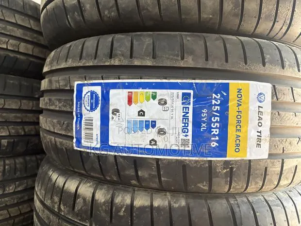 225/55r16 Tyre · Photo 1
