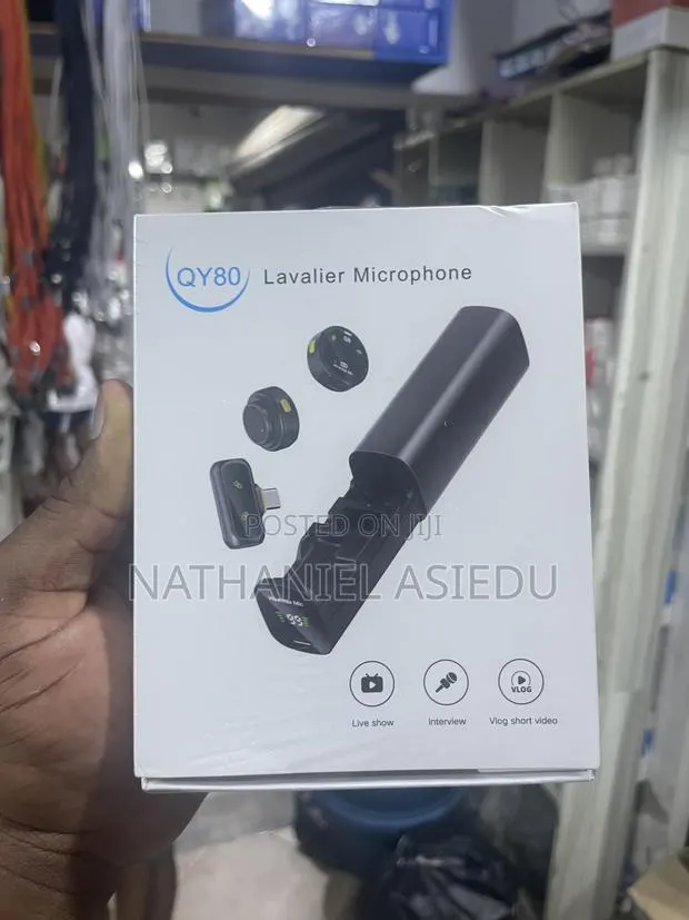 QY80 Wireless Lavalier Microphone