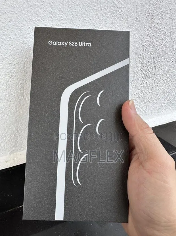 New Samsung Galaxy S26 Ultra 5G 1 TB Black · Photo 1