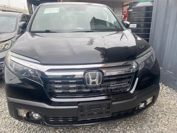 Honda Ridgeline Black Edition AWD Crew Cab 125.2 in. WB 2018 Black · Photo 1