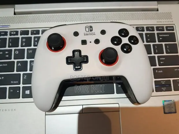 Powera Fusion Pro Controller for Nintendo Switch · Photo 1