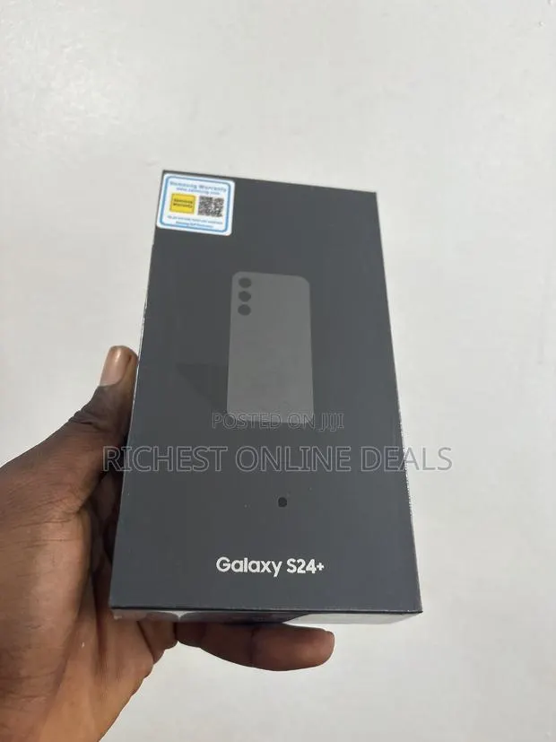 New Samsung Galaxy S24+ 256 GB Black · Photo 1