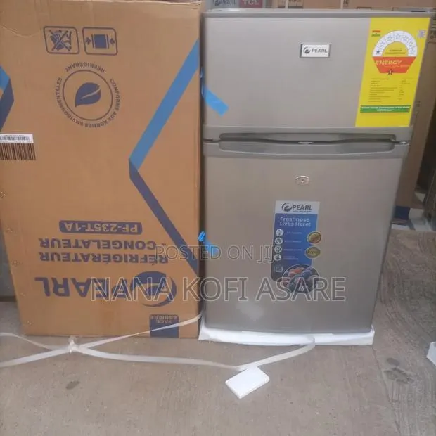 Pearl 85litres Table Top Double Door Refrigerator · Photo 1
